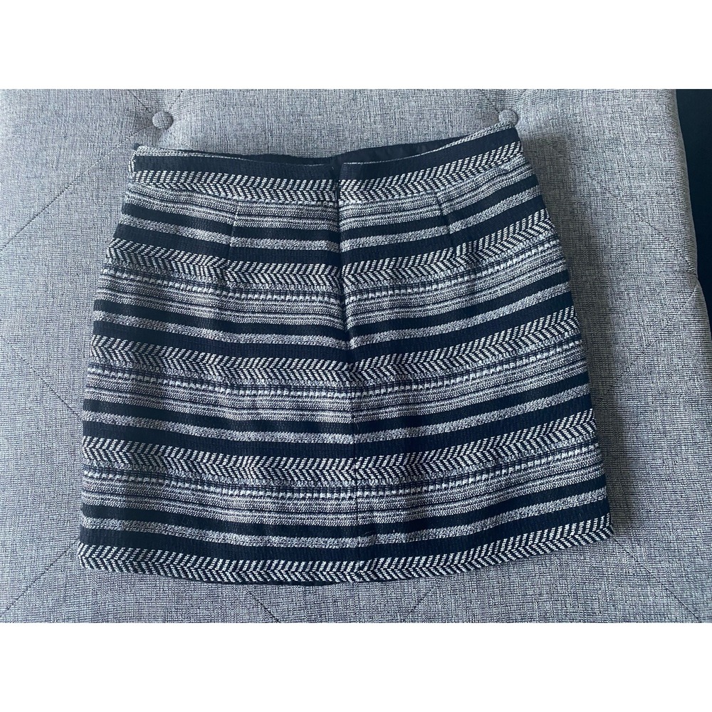 J. Crew Tweed Faux Wrap Mini Skirt Size 6 Black & White - Picture 3 of 5